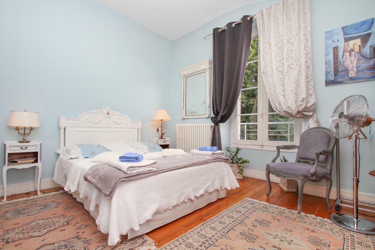 Manoir Des Turets Bed & Breakfast Yvré-lʼÉvêque Eksteriør bilde